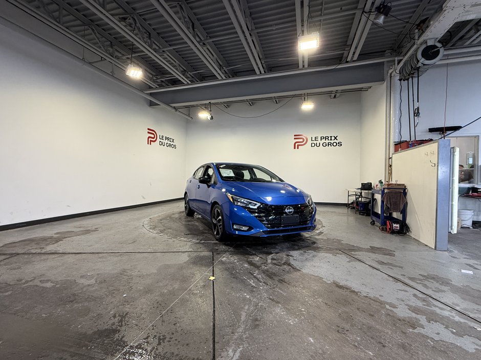 Nissan Versa SR 2024-0