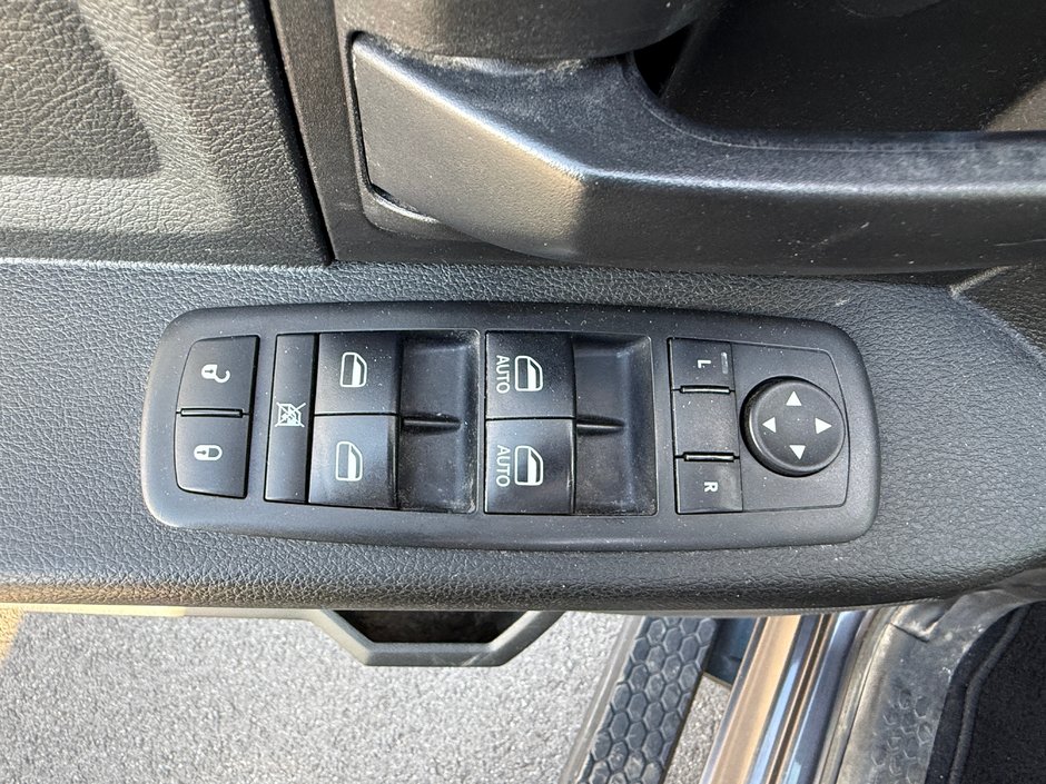 2021 Ram 1500 Classic TRADESMAN-11