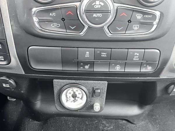 2023 Ram 1500 Classic CLASSIC-18