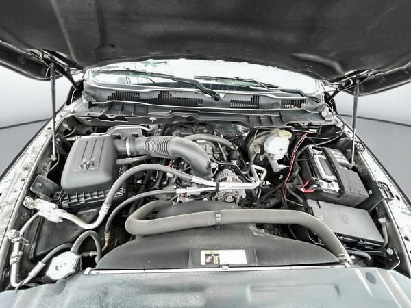 2023 Ram 1500 Classic CLASSIC-25