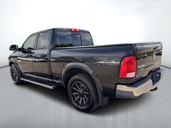 2017 Ram 1500 OUTDOORSMAN-4