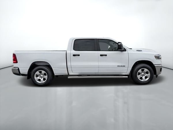 Ram 1500 TRADESMAN SXT 2025-1
