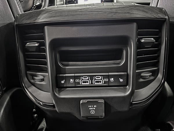 Ram 1500 LIMITED 2025-24