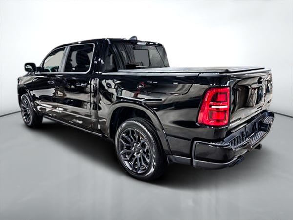 Ram 1500 LIMITED 2025-4
