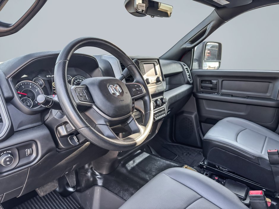 2024 Ram 3500 châssis-cabine Tradesman-18