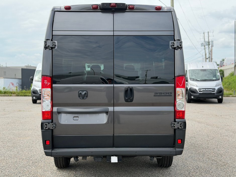Ram ProMaster fourgon vitré SLT+ 3500 159 po (22H) 2025-3
