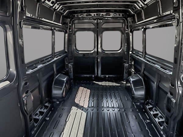 2025 Ram ProMaster fourgon vitré SLT+ 3500 159 po (22H)-12