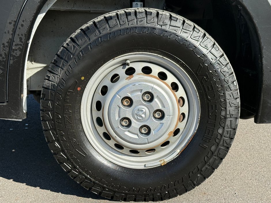 Ram ProMaster fourgonnette utilitaire 2500 2024-8