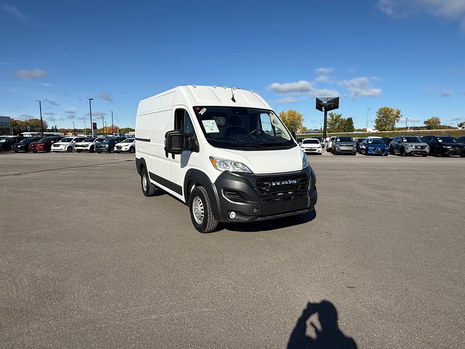 Ram ProMaster fourgonnette utilitaire 2500 2024-0