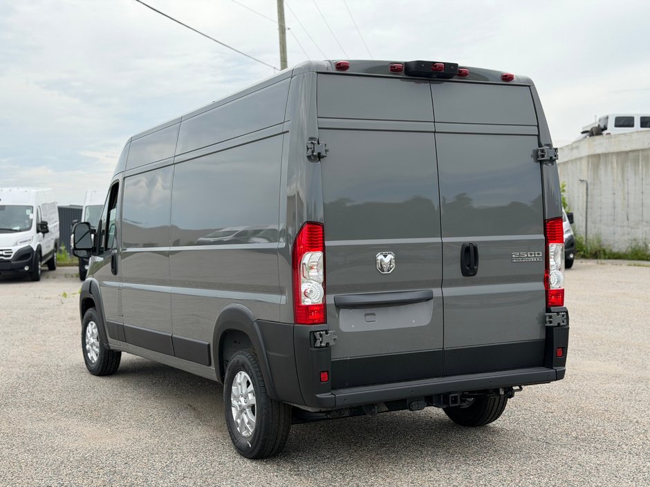 2025 Ram ProMaster fourgonnette utilitaire 2500 toit élevé 159 po (22G)-4