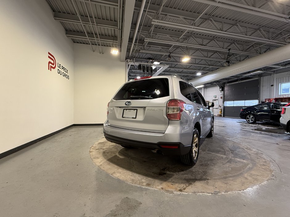 Subaru Forester 2.5i 2015-2