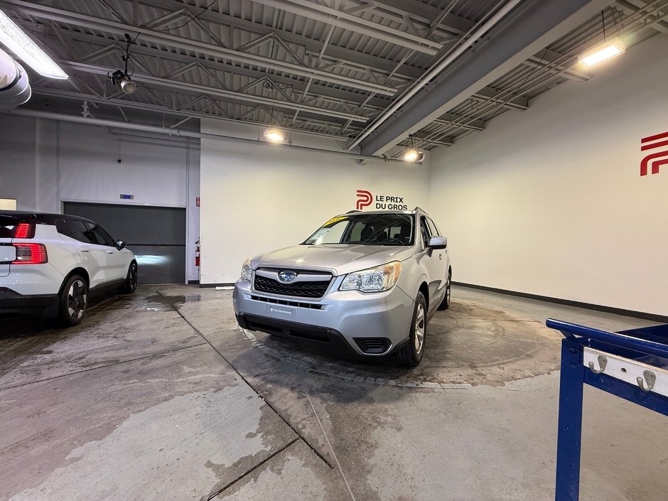 Subaru Forester 2.5i 2015-6