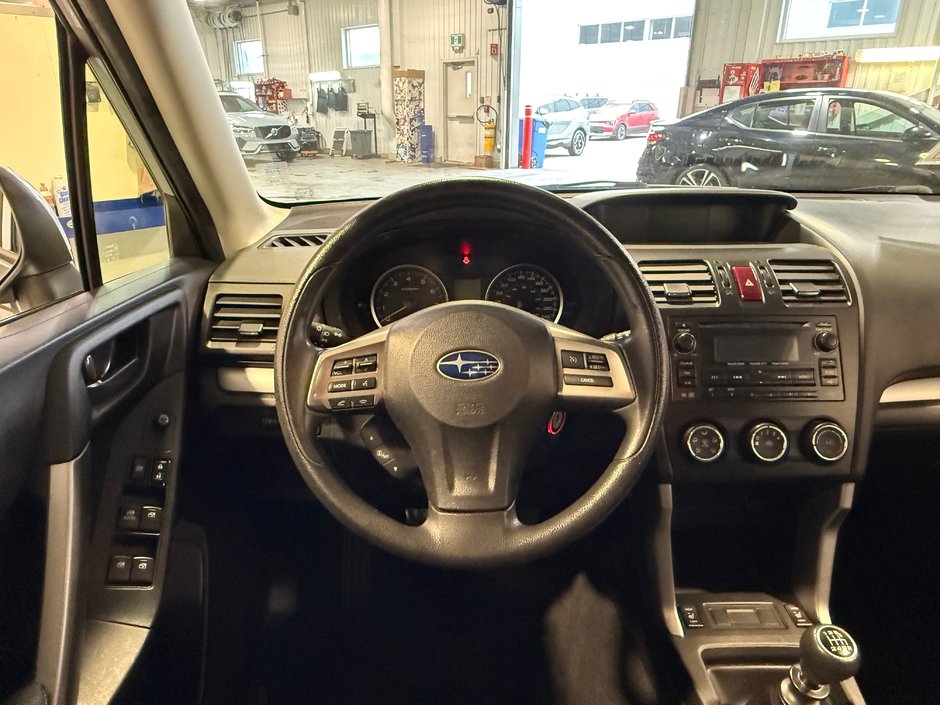 Subaru Forester 2.5i 2015-13