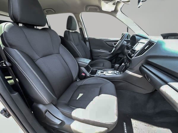 Subaru Forester base 2020-22