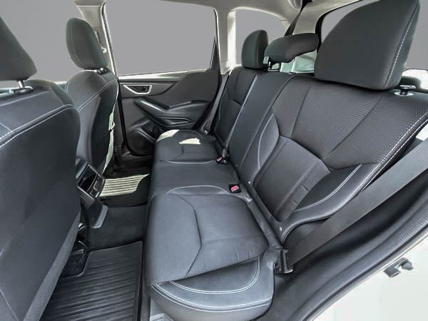 Subaru Forester base 2020-19