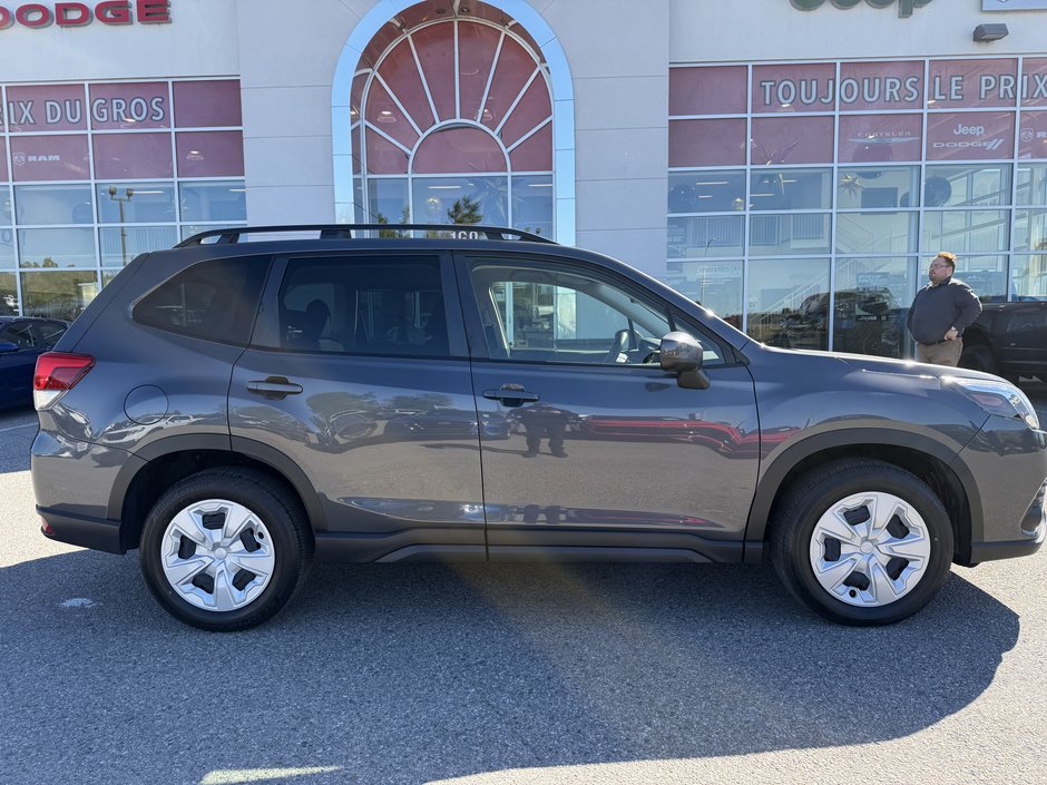 2023 Subaru Forester 2.5i-1