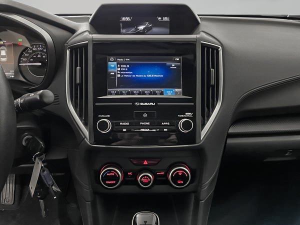 Subaru Impreza Touring AWD 2017-15