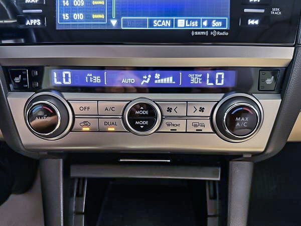 2015 Subaru Outback Limited-22