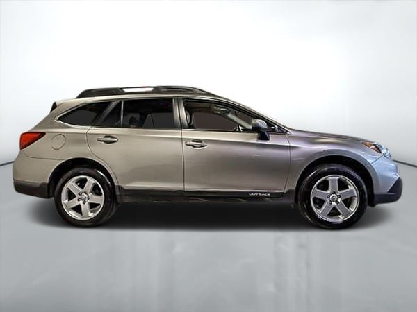 2015 Subaru Outback Limited-1