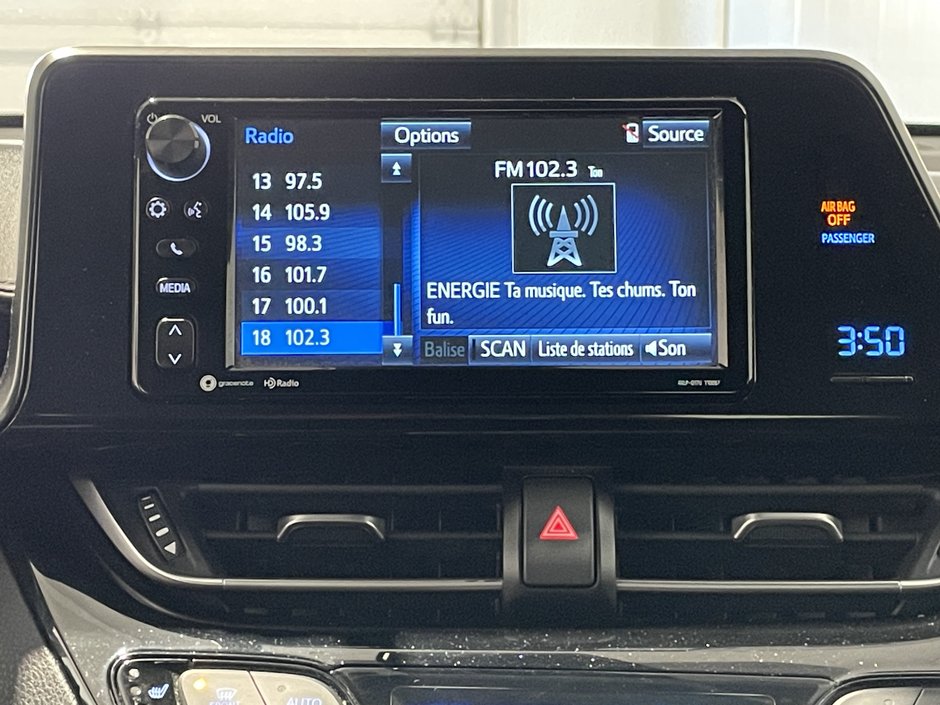 2018 Toyota C-HR XLE-16