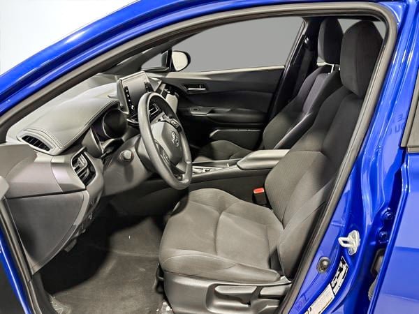 2019 Toyota C-HR LE-13