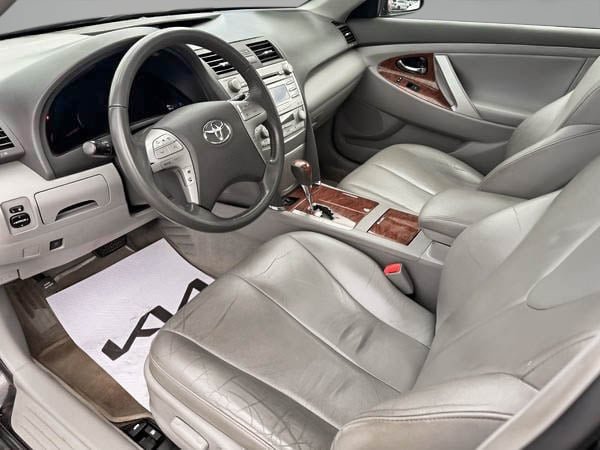 Toyota Camry XLE 2010-14