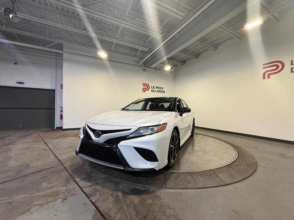 Toyota Camry XSE 2019-6