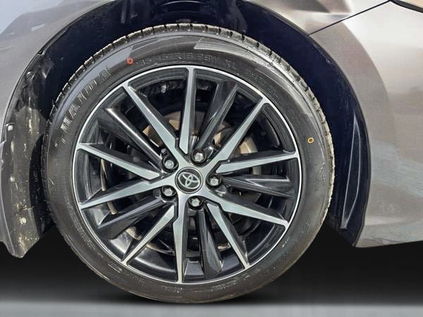 Toyota Camry HYBRIDE SE 2023-9