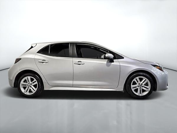 2022 Toyota Corolla à hayon SE-1