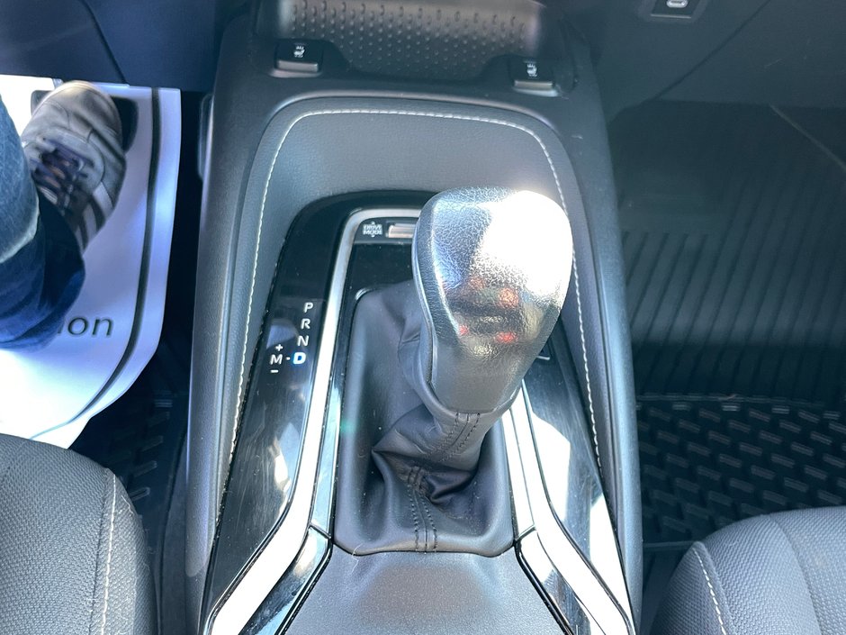 2024 Toyota Corolla à hayon SE-19