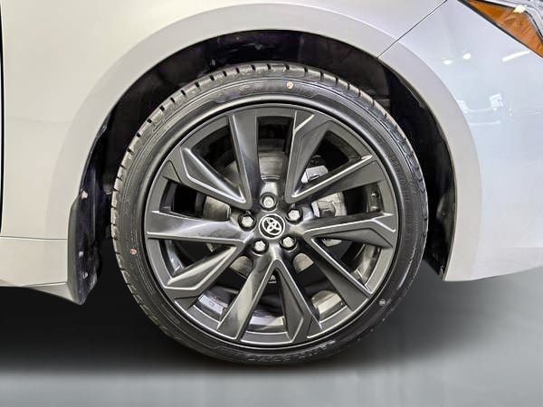 2024 Toyota Corolla à hayon SE-9