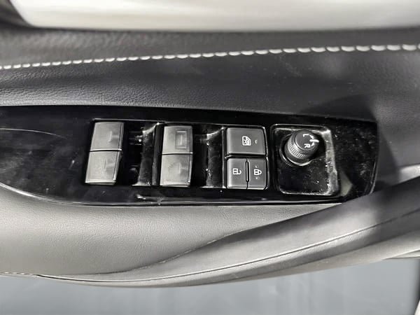 2024 Toyota Corolla à hayon SE-11