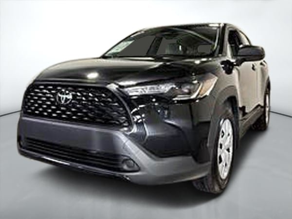 2023 Toyota Corolla Cross L-6