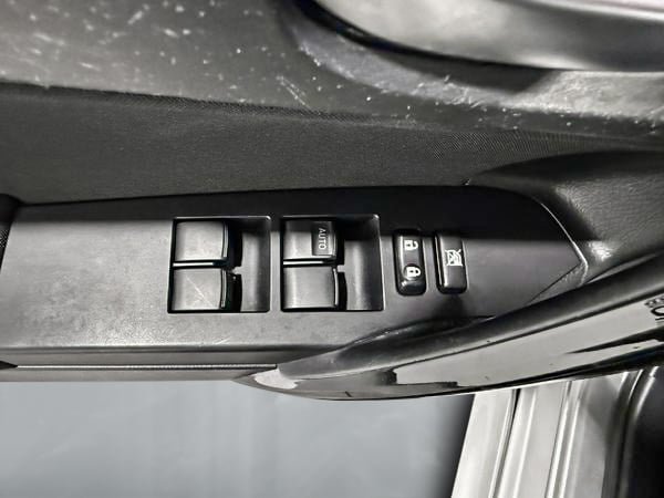 2018 Toyota Corolla iM Base-11