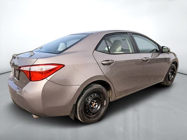 Toyota Corolla CE 2016-6