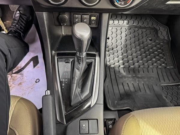 Toyota Corolla CE 2016-21
