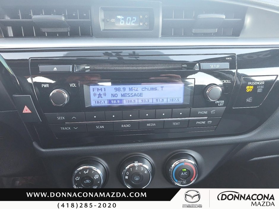 Toyota Corolla CE 2016-14