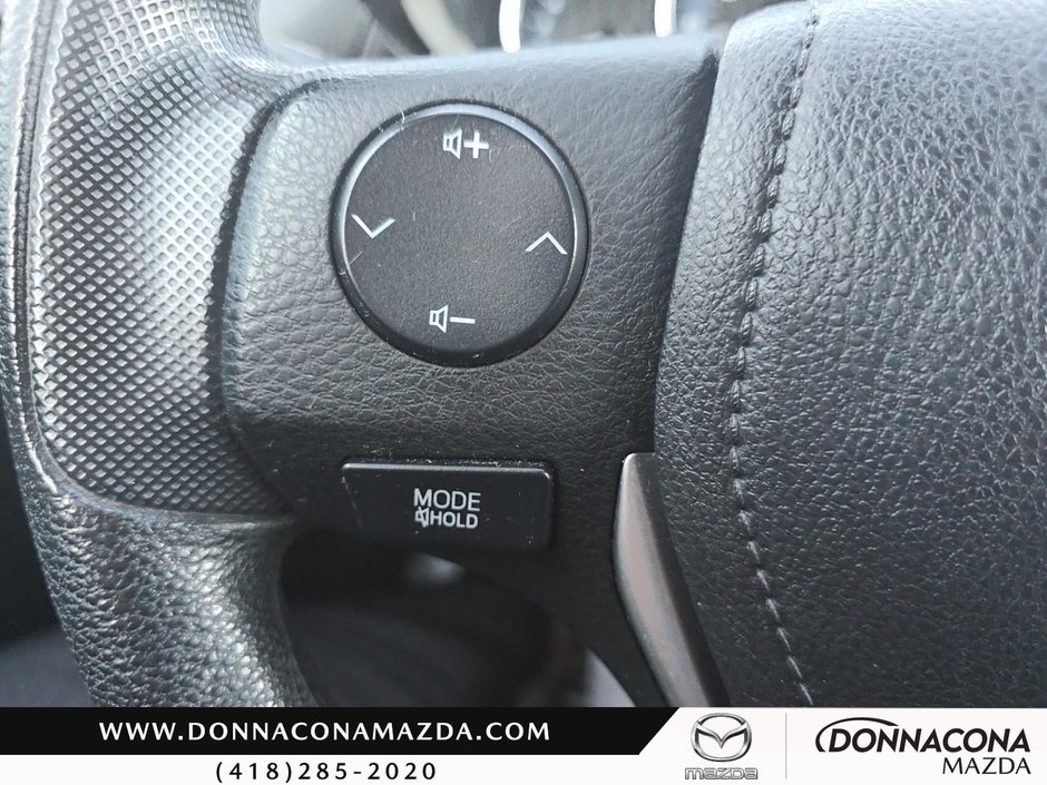 Toyota Corolla CE 2016-16