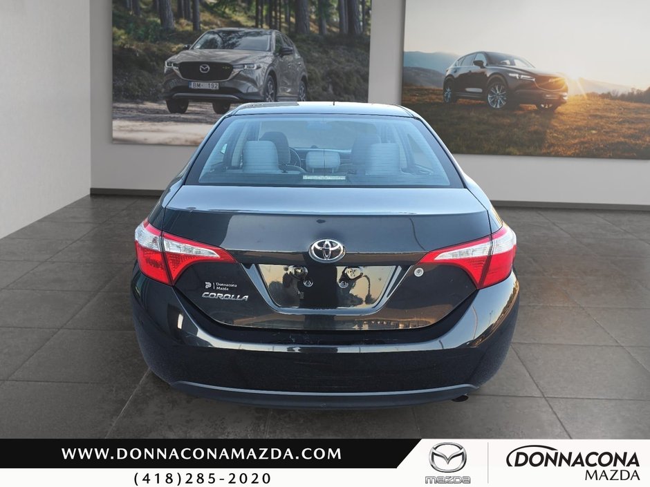 Toyota Corolla CE 2016-5
