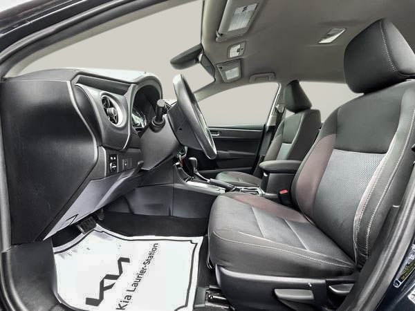 Toyota Corolla LE 2017-11