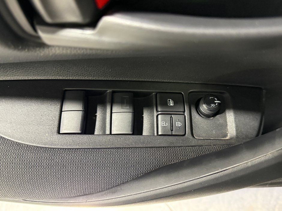 2022 Toyota Corolla Hybrid-11