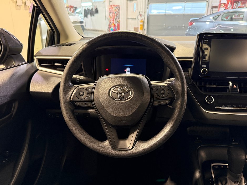 2022 Toyota Corolla Hybrid-13