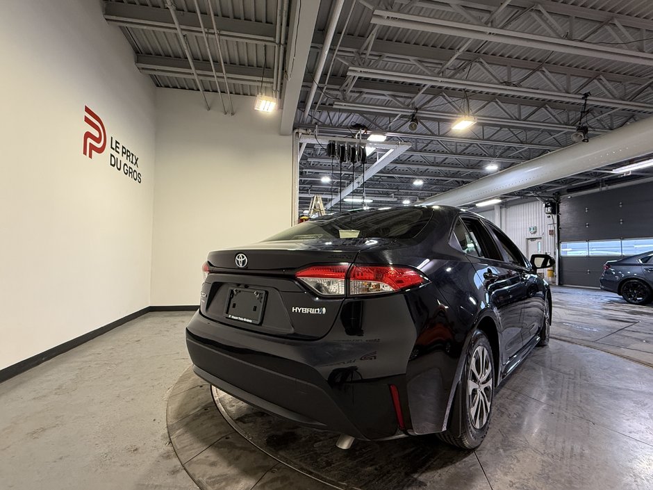 2022 Toyota Corolla Hybrid-2