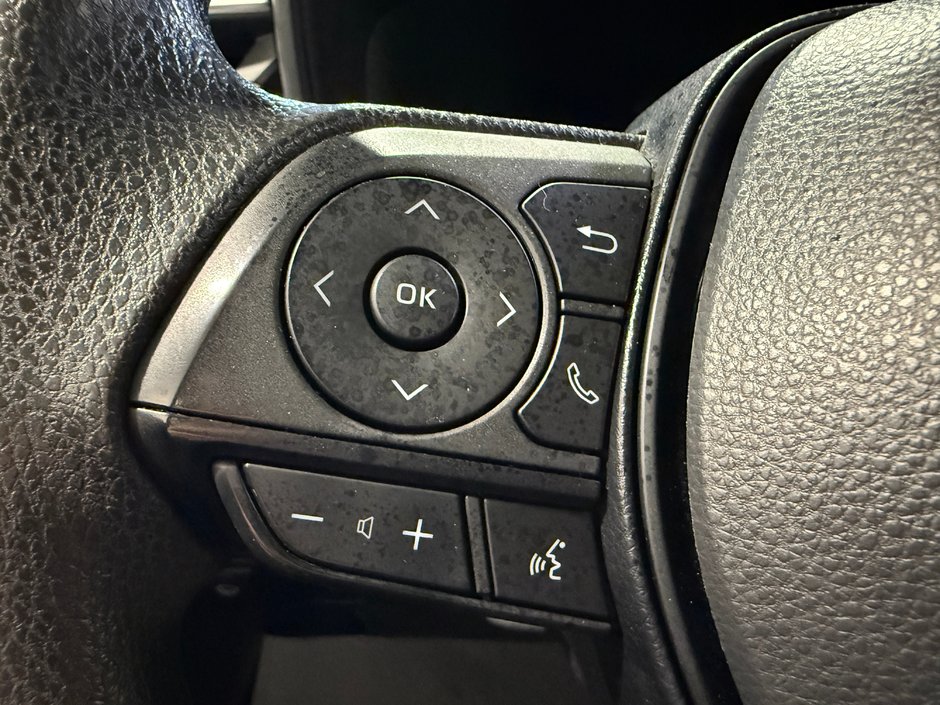 2022 Toyota Corolla Hybrid-14