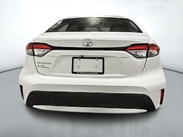 2022 Toyota Corolla LE-3