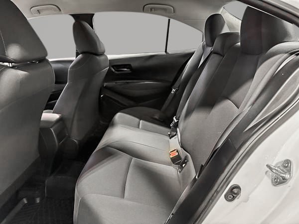 2022 Toyota Corolla LE-22