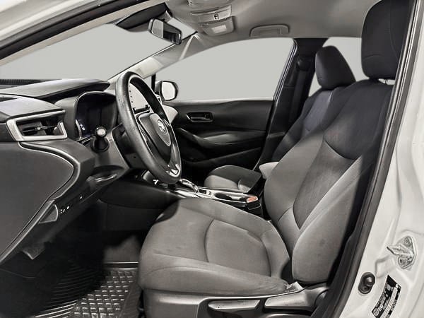 2022 Toyota Corolla LE-12