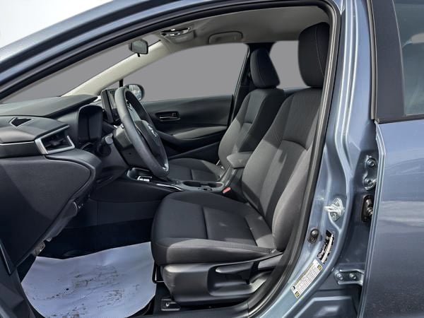 Toyota Corolla LE 2024-12