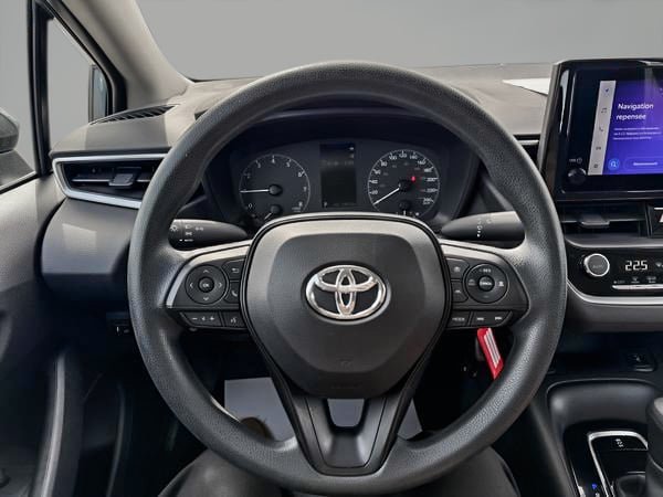 Toyota Corolla LE 2024-13
