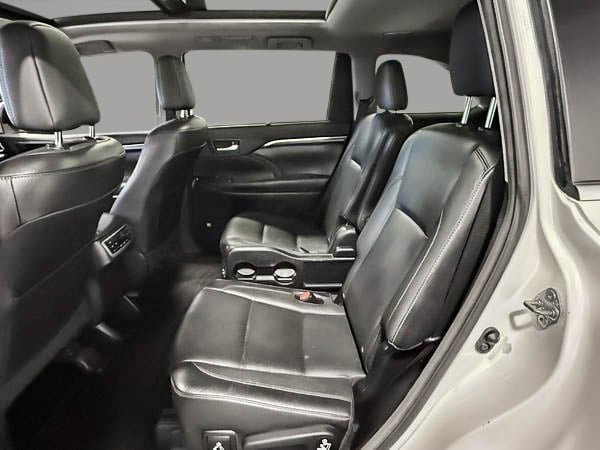2014 Toyota Highlander LIMITED-24